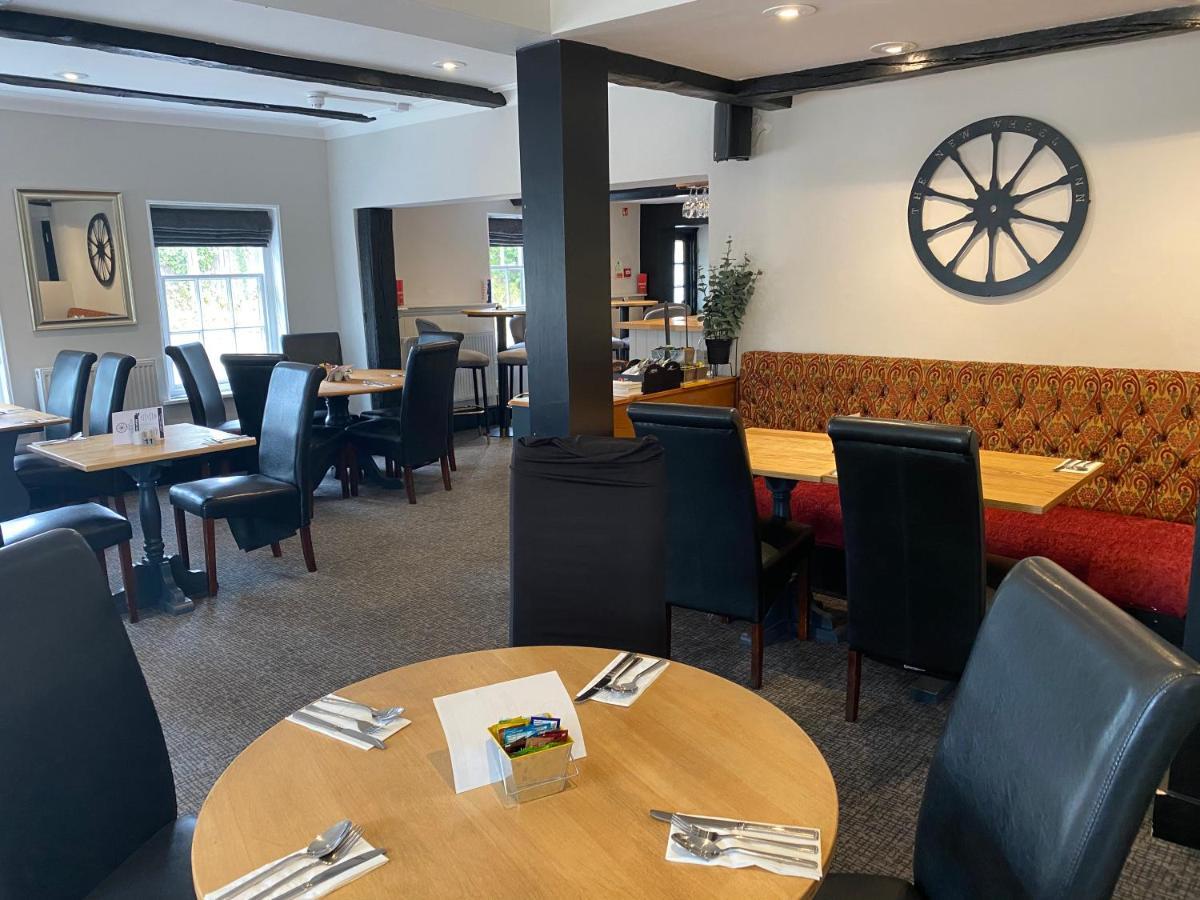 The New Wheel Inn Lymington Dış mekan fotoğraf